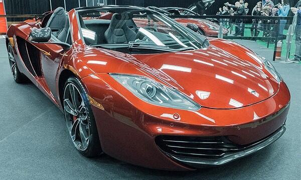 KEREN!! Mobil Paling Dinanti di 2013