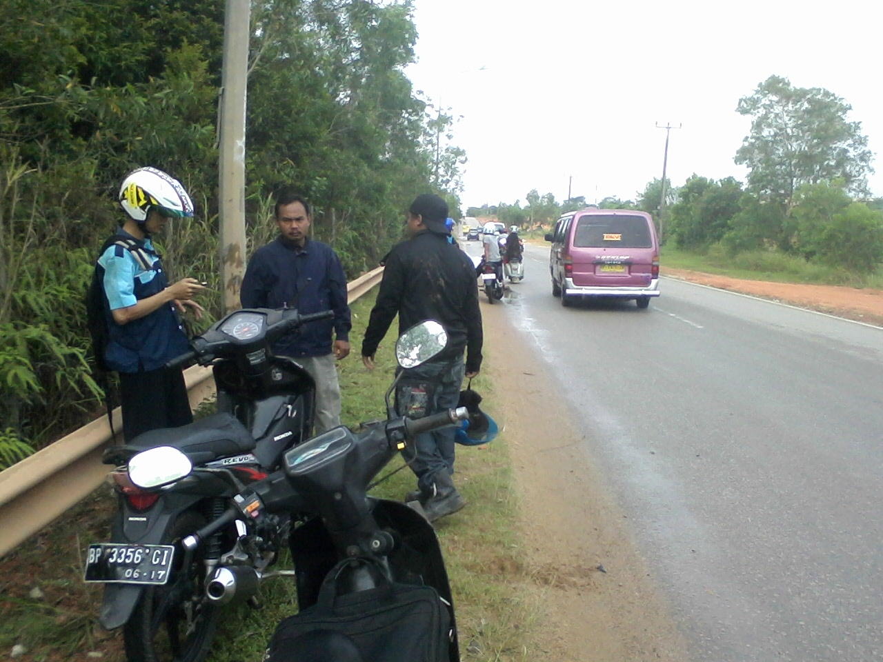 Lobang Sial, buat 2 pengendara motosikal Celaka..