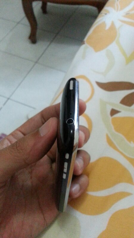 Iphone 3GS 8GB Black FU murah aja Klaten - Yogya - JOGJA - DIY
