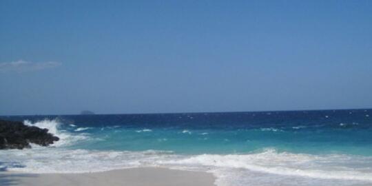 5 Pantai terpencil di Bali yang mempesona