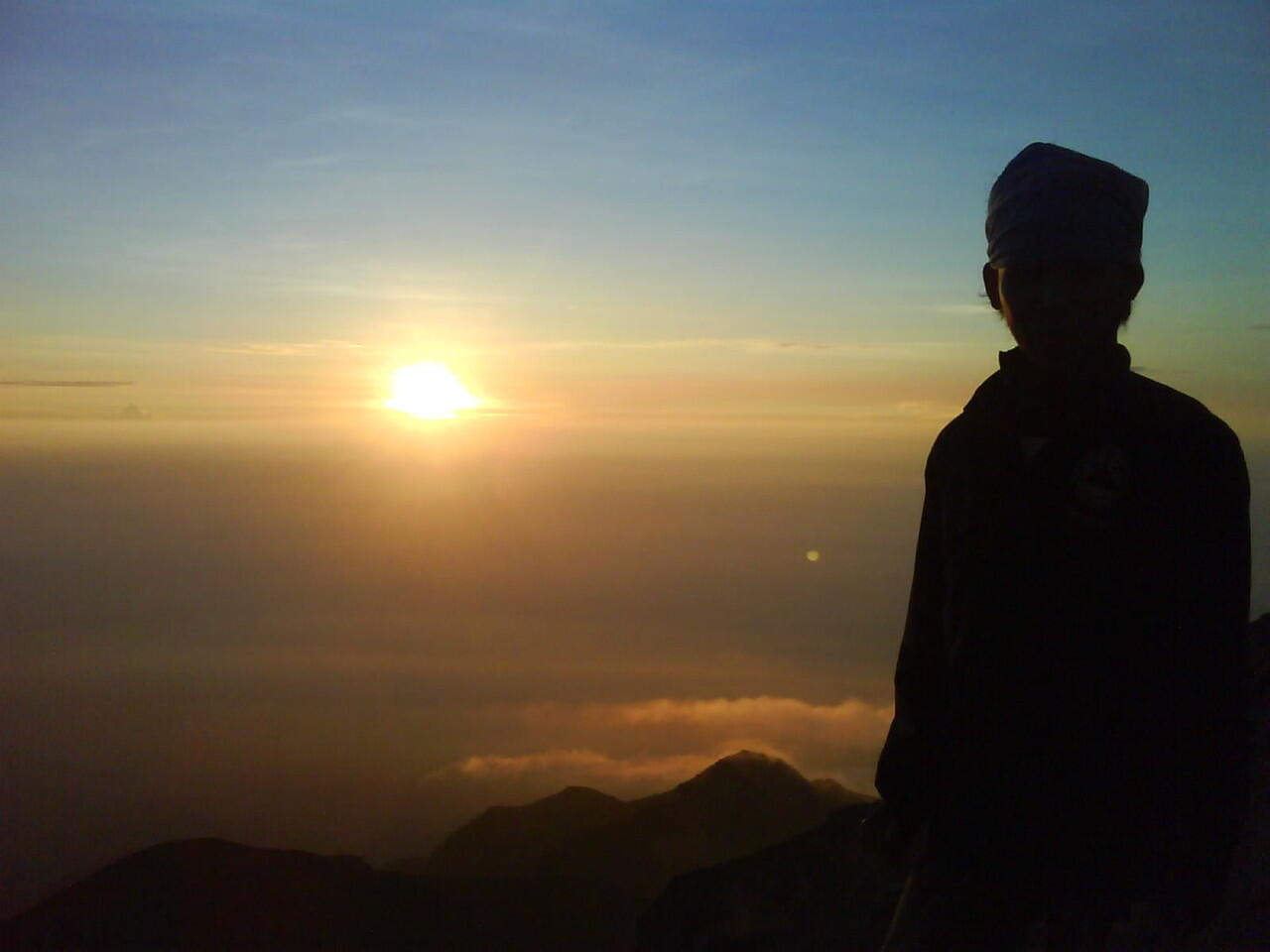 PENDAKIAN PERTAMAKU, MERAPI VIA SELO