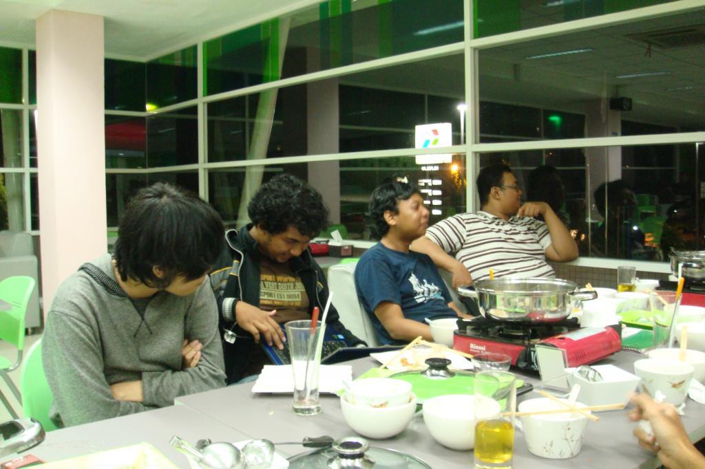 &#91;AMH Yogyakarta&#93; Mini Gathering: Belated Hinamatsuri Gyaku Harem? IMG HEAVY