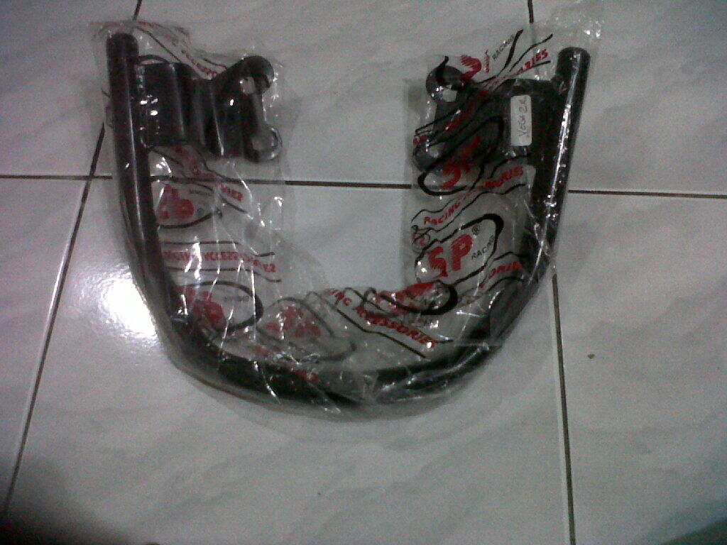 Behel Motor Yamaha Vega ZR 2011 (Baru)