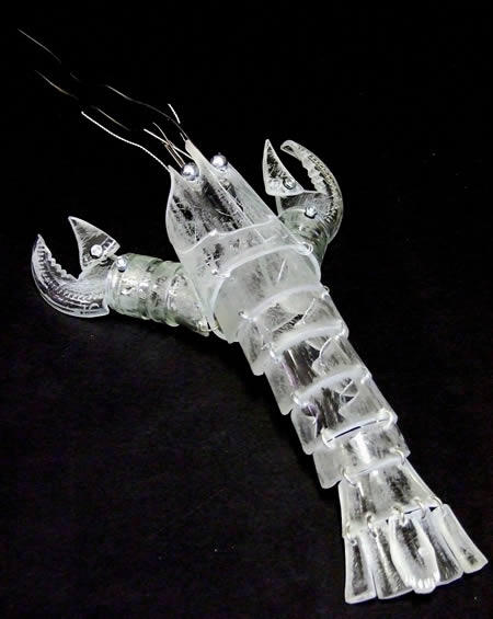  Lukisan Luar Biasa Pada Botol Susu Bekas