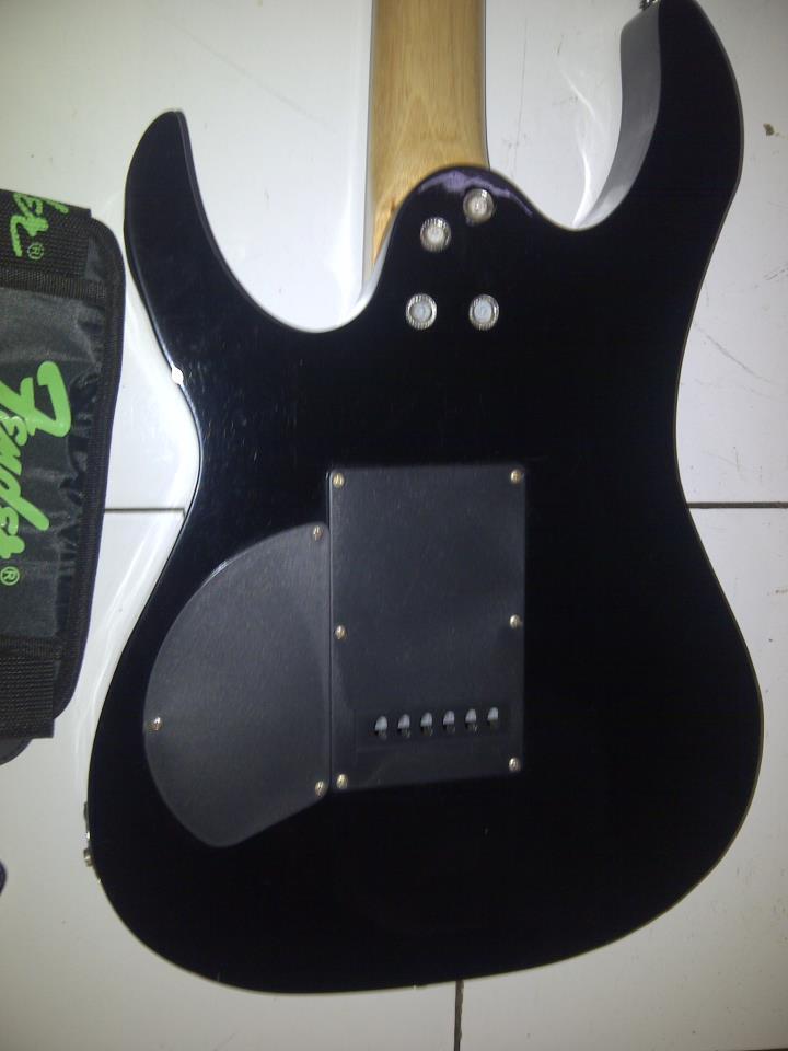JUAL GITAR IBANEZZ MULUSS DAN MURAHHH