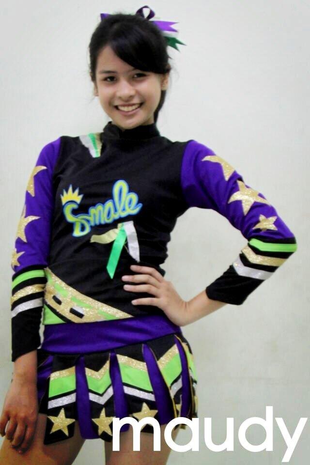 Refrain | "Saat cinta selalu pulang" |