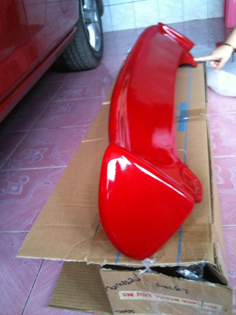 Jual spoiler honda jazz idsi / vtec warna merah