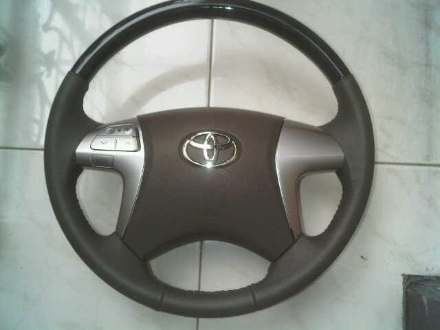 SUPER BRAND NEW !!!! Stir , handle pintu ,panel wood & Parts Innova dan Fortuner