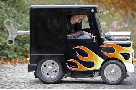 Mobil Dengan Konsep Mini Car di Dunia Yang Imut