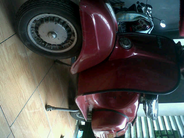 mau jual murah vespa sprint tahun 1972
