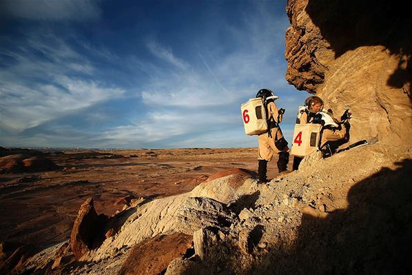 Mereka Ingin Tinggal di Mars