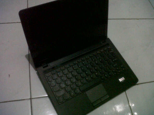 Leptop Lenovo S205 Ideapad, Mulus, Murah Banget gan