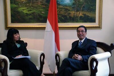 (HOT) CHINA RADIO INTERNATIONAL (pakai bahasa indonesia)