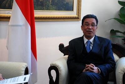 (HOT) CHINA RADIO INTERNATIONAL (pakai bahasa indonesia)