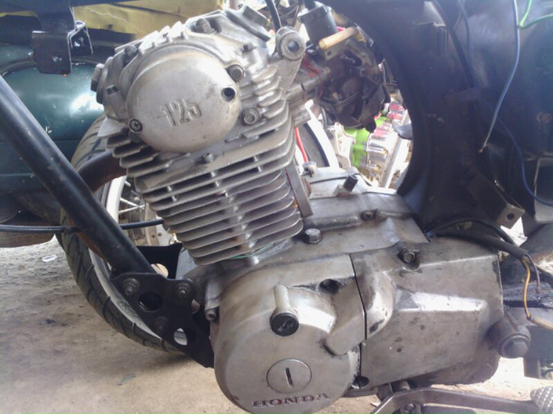 DI JUAL BAHAN PAKETAN CB 125 Th 73