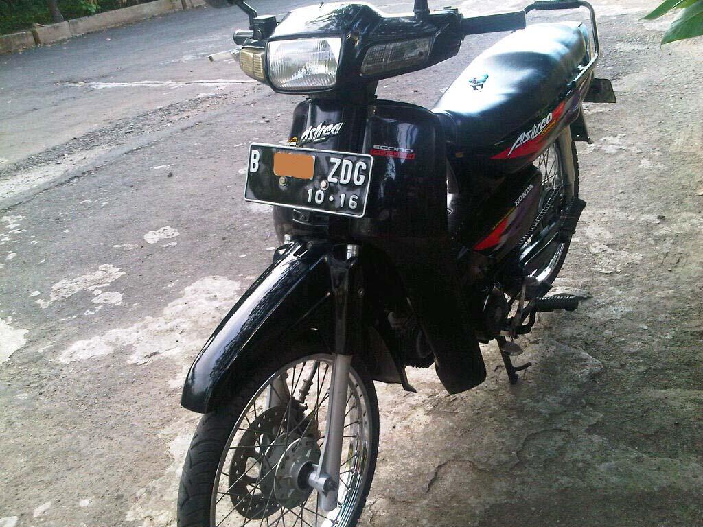 *WTS* Honda Grand Impresa segeeeerrrr bugerr taun 94