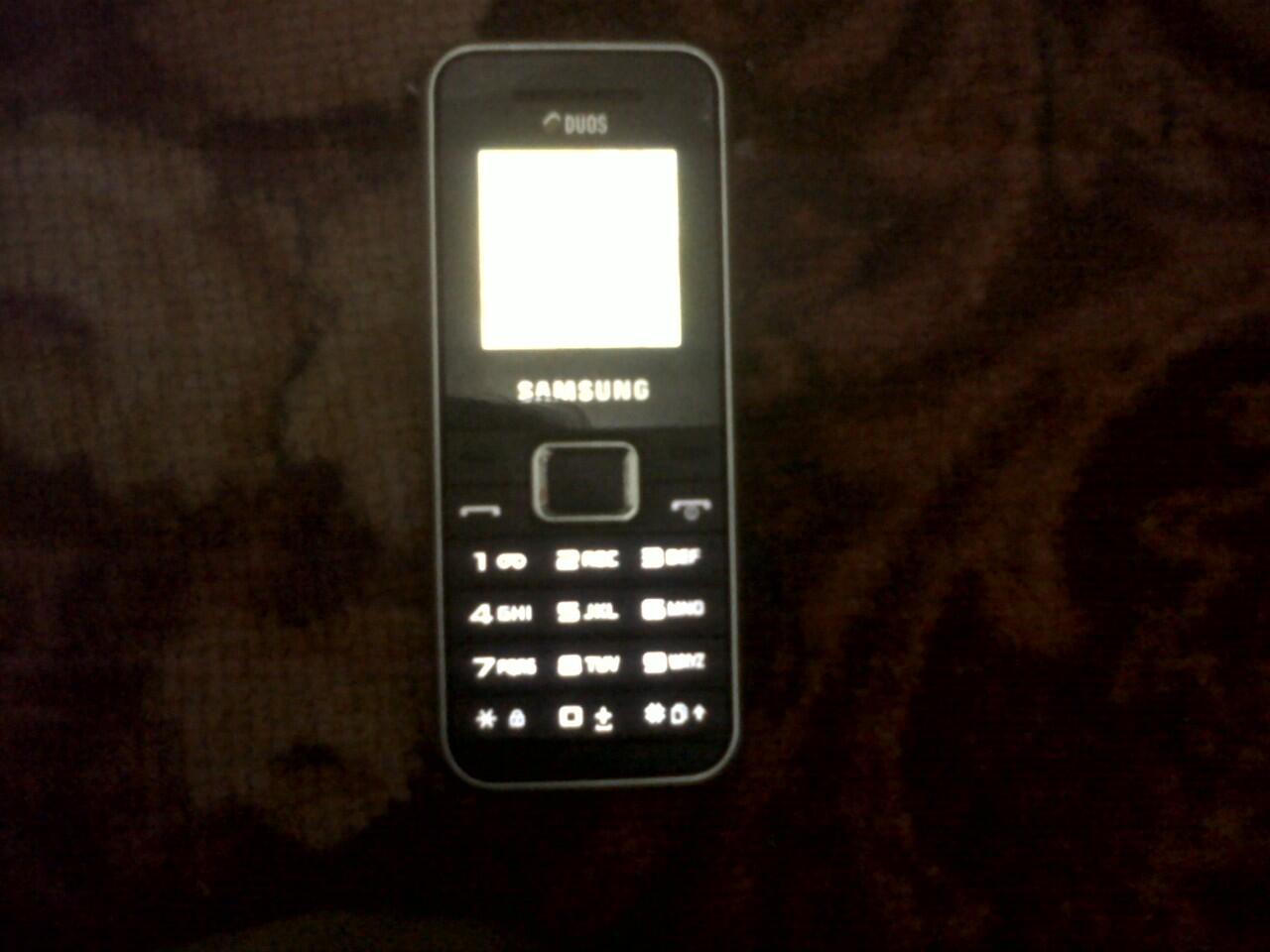 samsung duos GT-E1182 dual sim gsm fm radio grnsi 200rb.an SOLO,JOGJA MAMPIR
