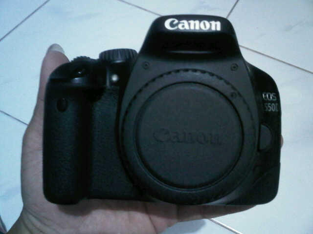 &#91;WTS&#93; DSLR EOS 550D + CANON 18-135MM + BEGI+ UV FILTER +++ LAIN2...6,2 JUTA NETT..BU 
