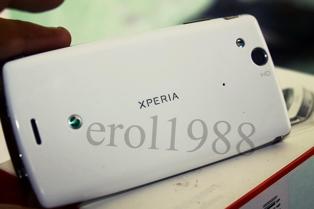 Sony Xperia ARC S lt18i Mulussss Bergaransi