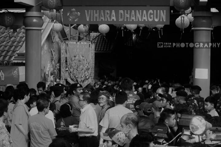 &#91;Street Story Photography&#93; Satu hari di kota hujan