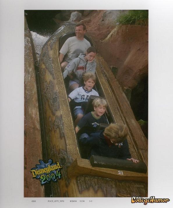 &#91;Ngakak!&#93; &#91;Pic&#93; Ekspresi orang yang naik wahana Disney Mountain Splash