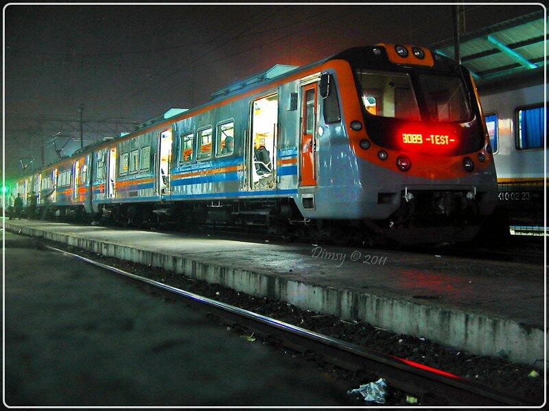 KfW i9000 - KRL Keren buatan Indonesia