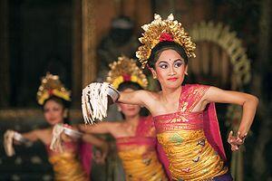Macam-Macam Tarian Tradisional Indonesia