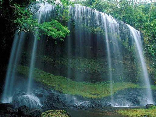 Kumpulan air terjun paling indah di dunia