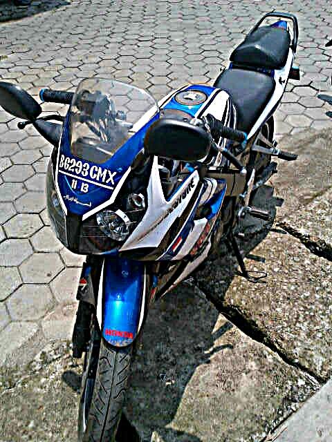 HONDA CBR 150cc