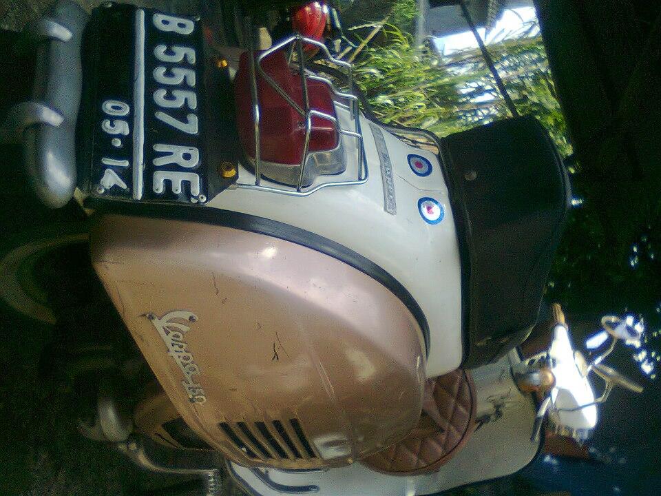 VESPA SUPER 1977