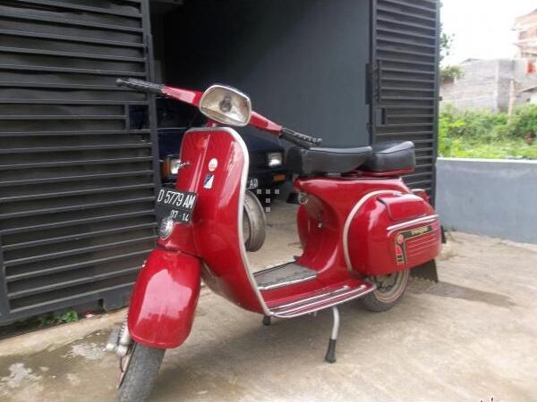 Vespa Super Tahun '75 Mulussss Istimewa