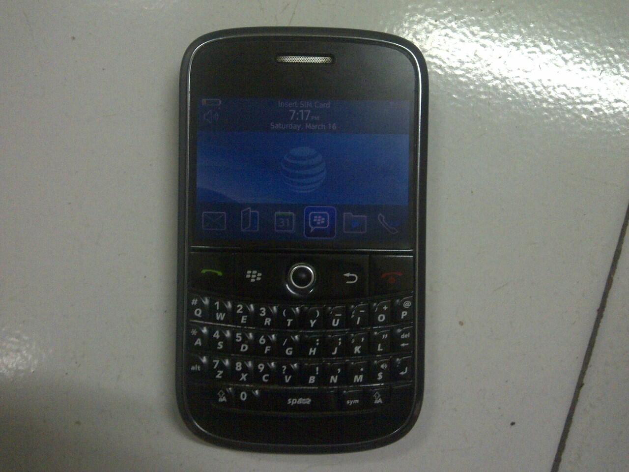 black berry strom 9530 & bold 9000