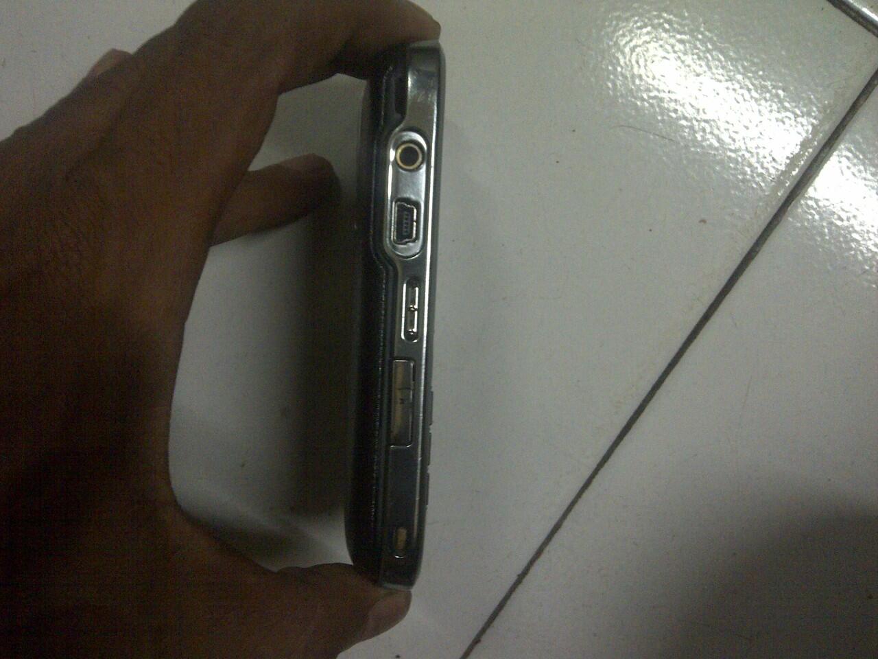 black berry strom 9530 & bold 9000