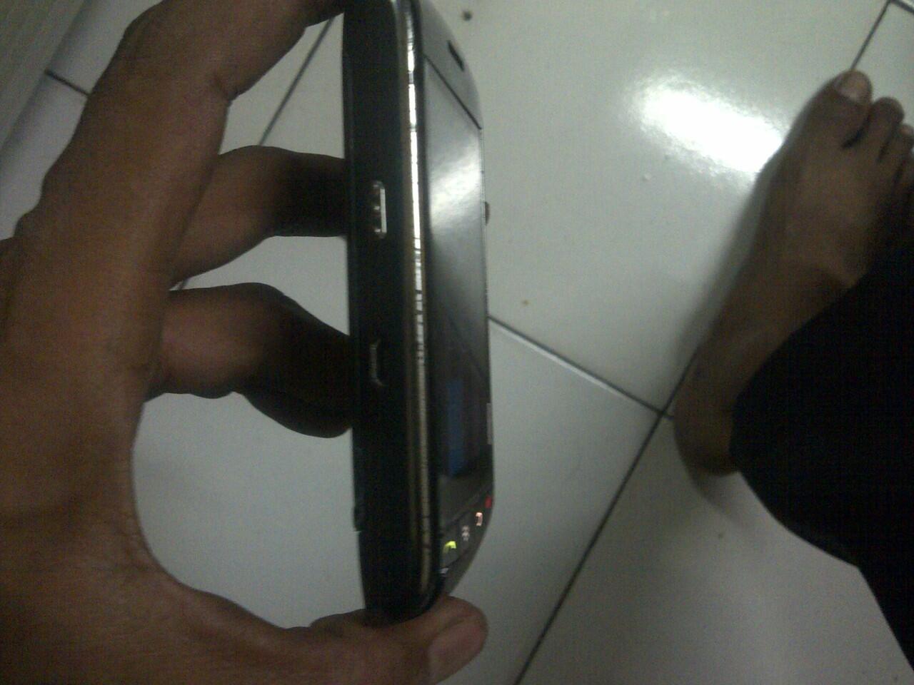 black berry strom 9530 & bold 9000