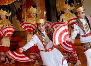 Macam-Macam Tarian Tradisional Indonesia