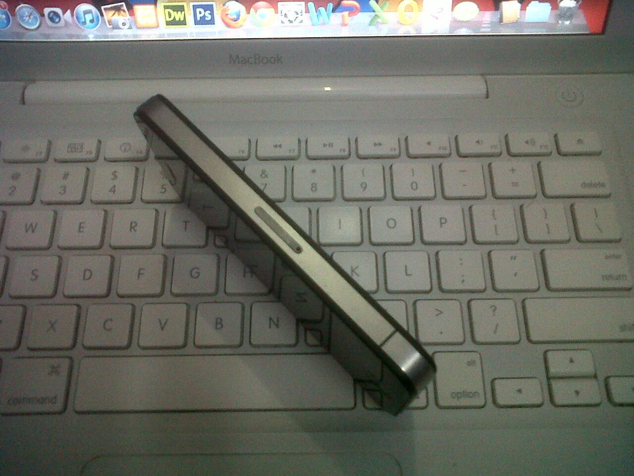 iphone 4 16gb black harga murmer gan