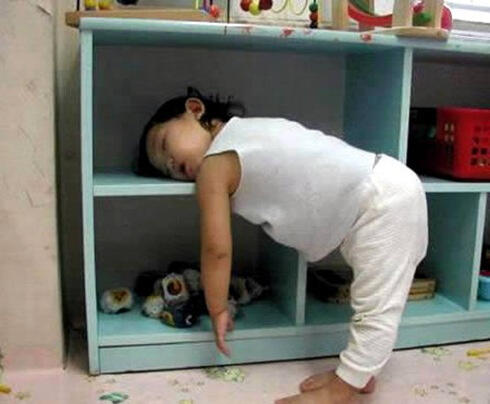 &#91;PIC&#93; POSISI TIDUR PALING KONYOL DI DUNIA