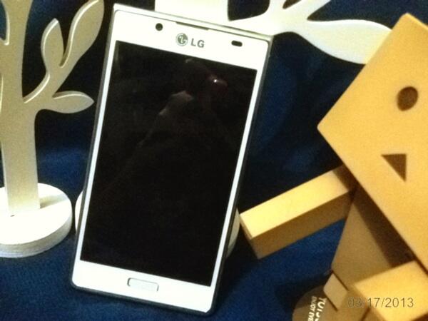 WTS LG Optimus L7 White