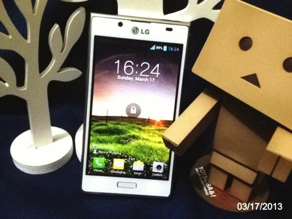 WTS LG Optimus L7 White