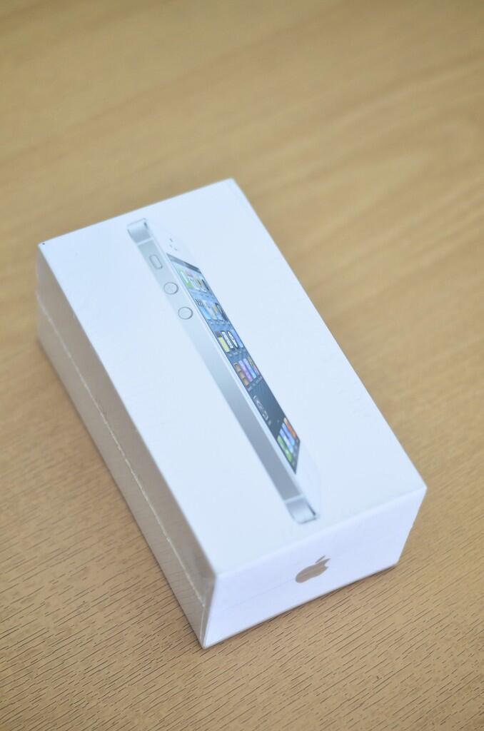 (iSale) iPhone 5 16GB, BNIB #murah