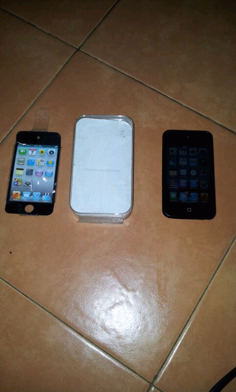 wts ipod touch 4g