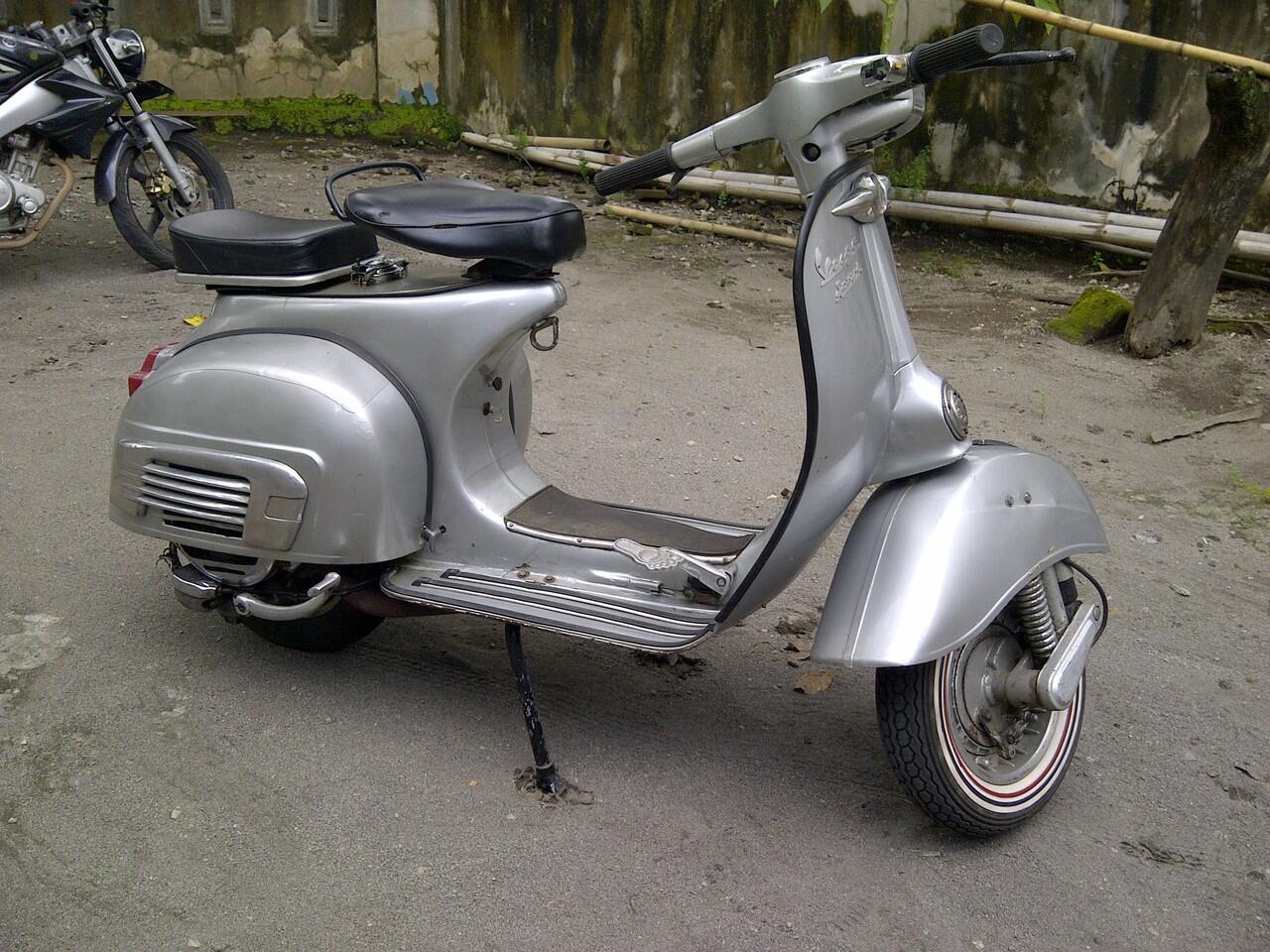 vespa sprint th 1976