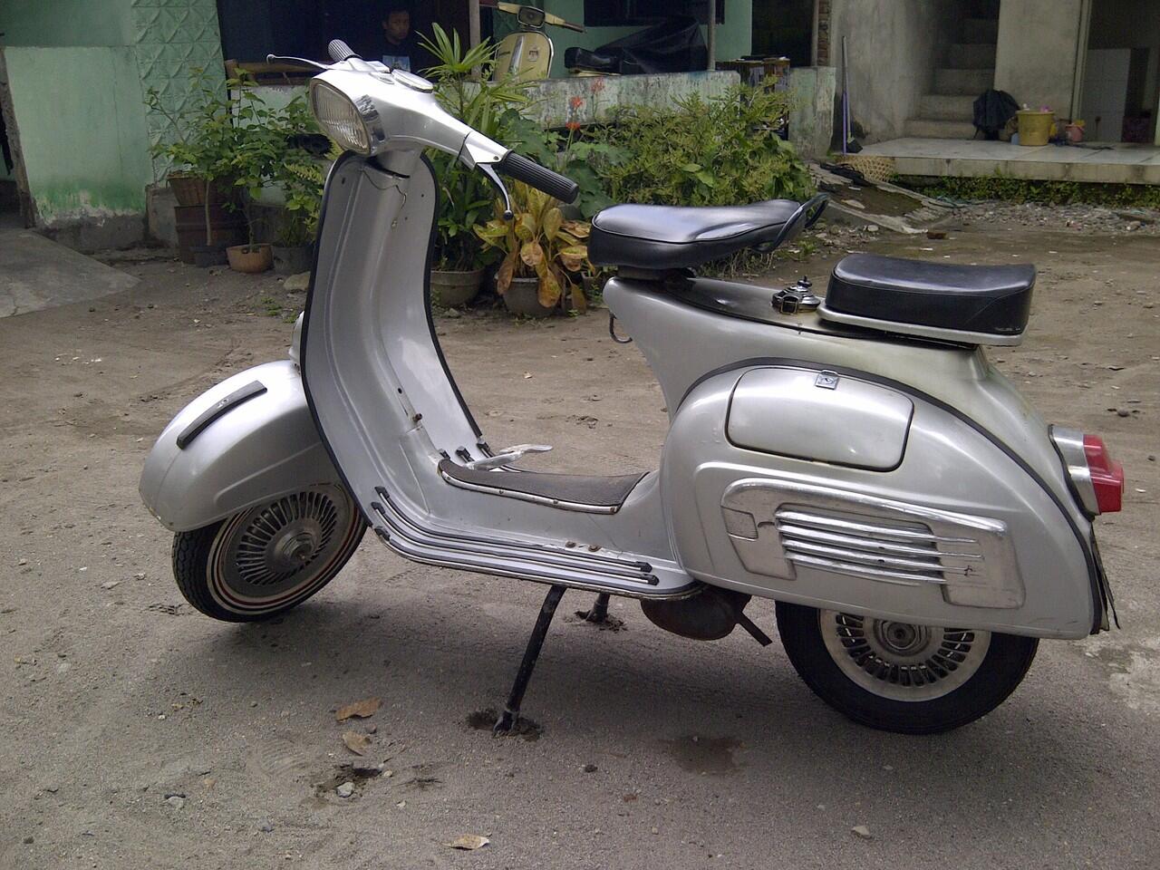 vespa sprint th 1976
