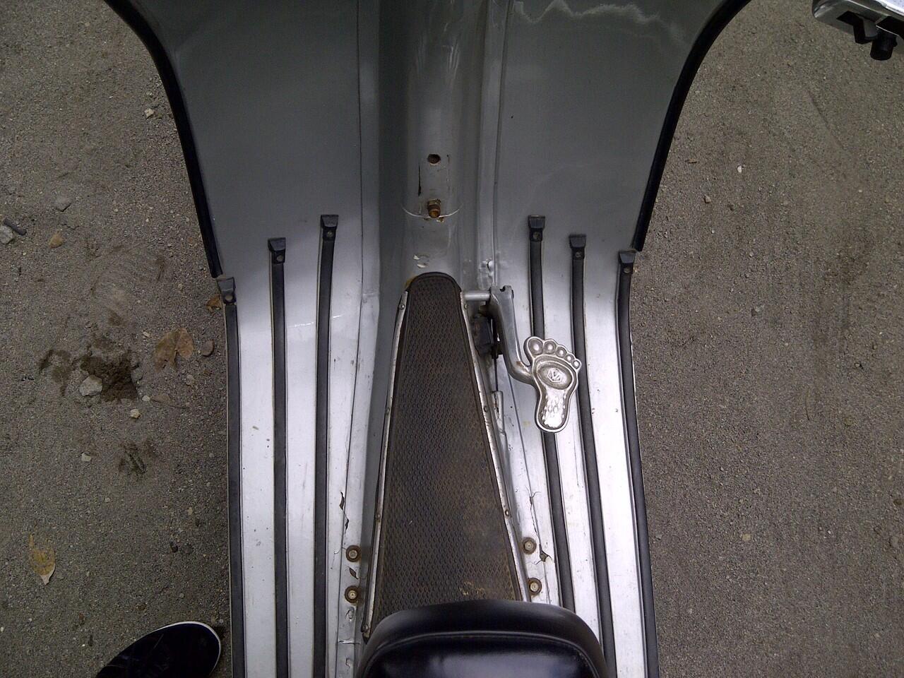 vespa sprint th 1976