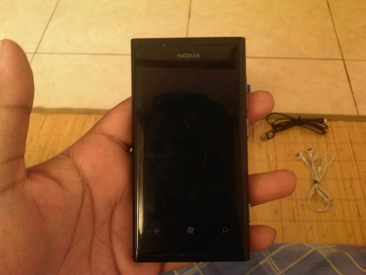 JUAL NOKIA LUMIA 800 HITAM MURAH