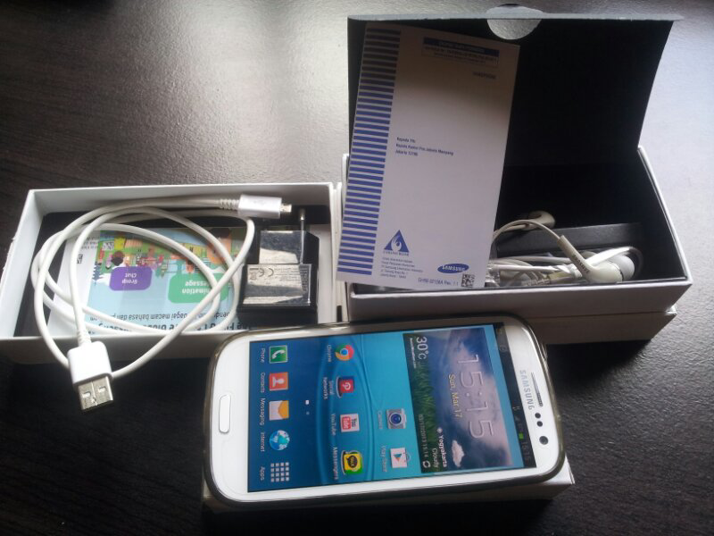 Samsung Galaxy S III (S3) White 16GB