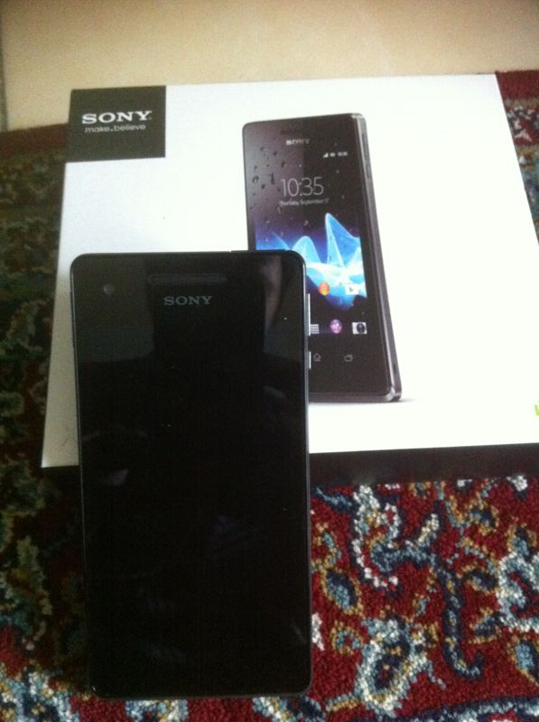 sony xperia V