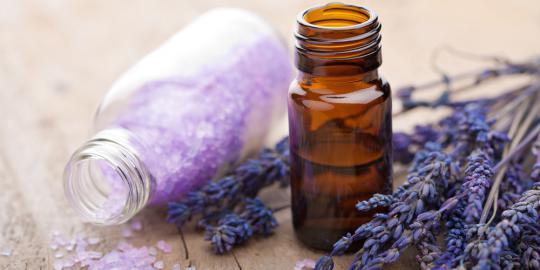 Share Yukk Gan>>Manfaat Aroma Terapi bagi Kesehatan dan Terapi