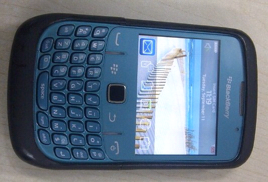 Jual Blackberry (BB) Gemini 8520 Garansi 1,5 tahun TAM