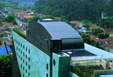 Hotel Unique, Bangunan Berbentuk Semangka di Brasil